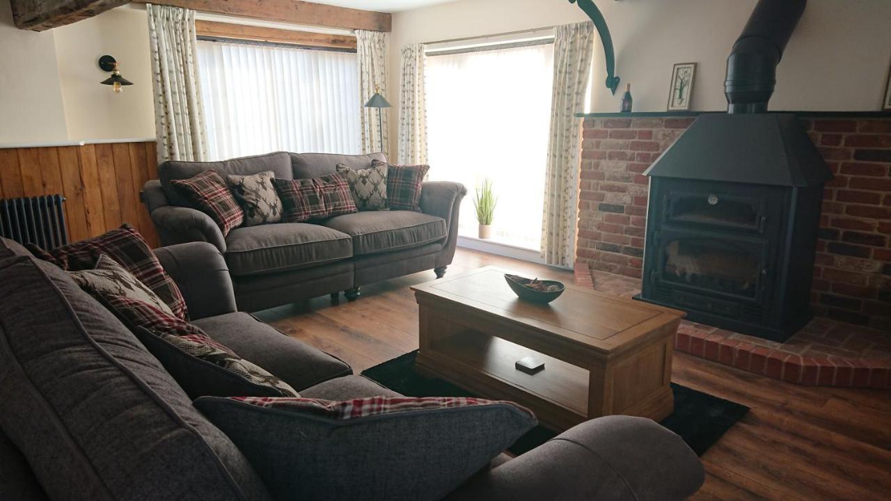 Lowlands Cottage Beccles Exterior foto